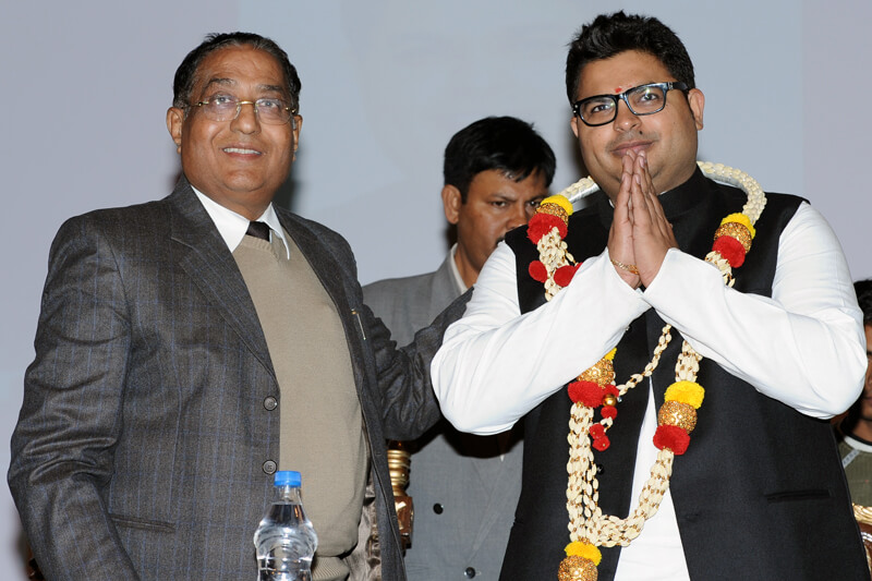 Shri Abhishek Mishra with Suresh Jain at TMU