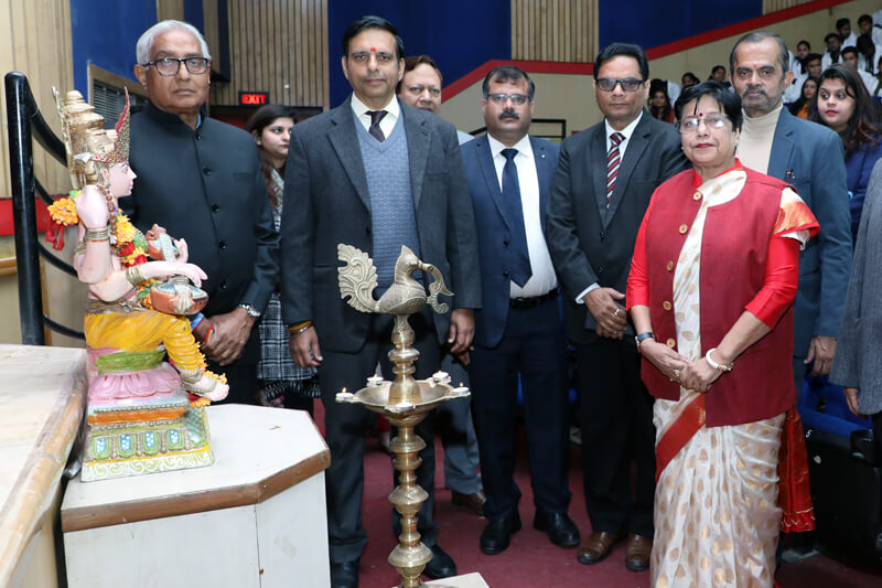 Dr. Rajneesh Dube (IAS) with Suresh Jain at TMU